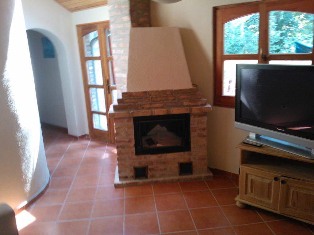 Mediterran Apartmanhaz Szantod Bagian luar foto